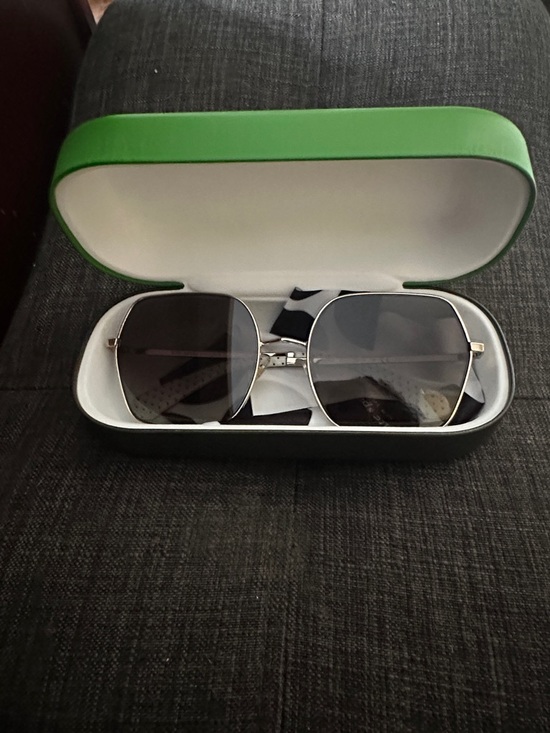 kate spade Accessories - Kate Spade Polarized Silver Frame Sunglasses with Gray Gradient Lenses